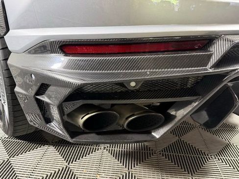 Used 2019 Lamborghini Urus image 5