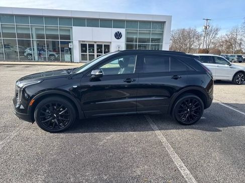 Used 2022 Cadillac XT4 Sport w/ Comfort Package image 4