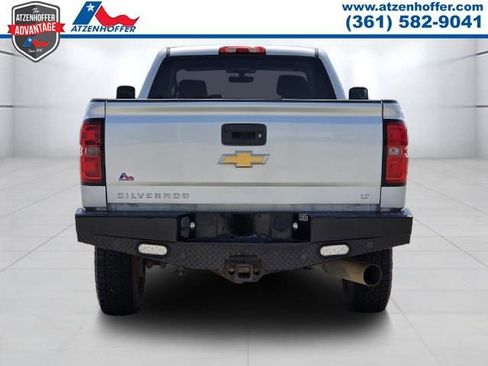 Used 2015 Chevrolet Silverado 2500 LT w/ LT Convenience Package AWD/4WD image 4