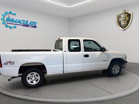 Used 2000 Chevrolet Silverado 1500 4x4 Extended Cab w/ Firm Ride Suspension Pkg image 6