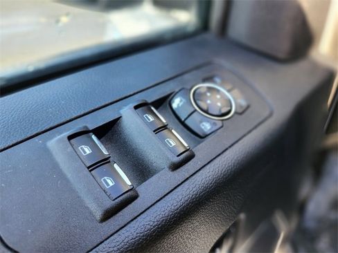 Used 2020 Ford F150 Lariat image 17