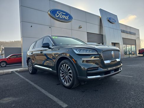 Used 2022 Lincoln Aviator Reserve w/ Elements Package Plus image 1