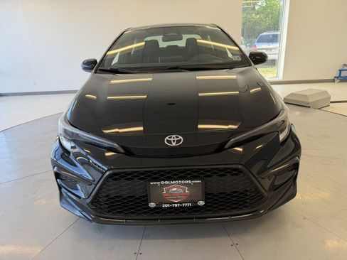 Used 2023 Toyota Corolla SE w/ Carpet Mat Package (TMS) FWD image 42