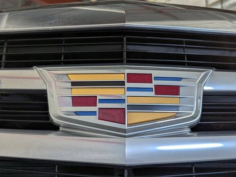 Used 2016 Cadillac Escalade Luxury image 56