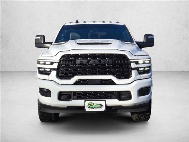 Used 2025 RAM 3500 Limited AWD/4WD image 2