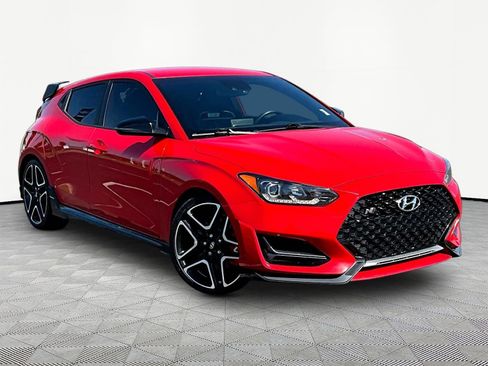 Used 2022 Hyundai Veloster N FWD image 3