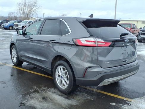 Used 2021 Ford Edge SEL w/ Convenience Package image 7