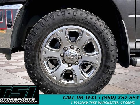 Used 2016 RAM 3500 SLT w/ Luxury Group AWD/4WD image 9