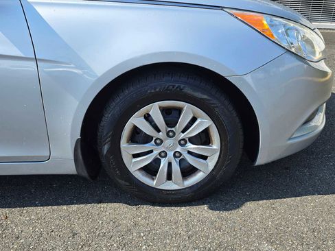 Used 2012 Hyundai Sonata GLS image 9