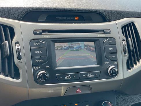 Used 2016 Kia Sportage LX w/ LX Popular Package FWD image 16