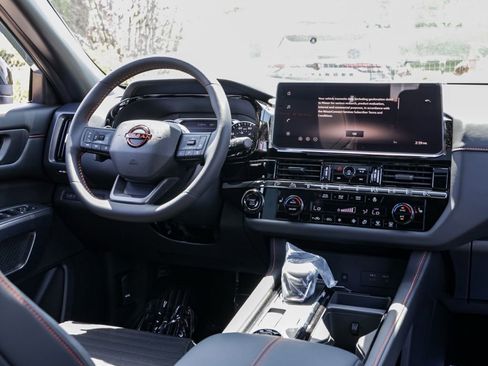New 2026 Nissan Pathfinder Rock Creek AWD/4WD image 23