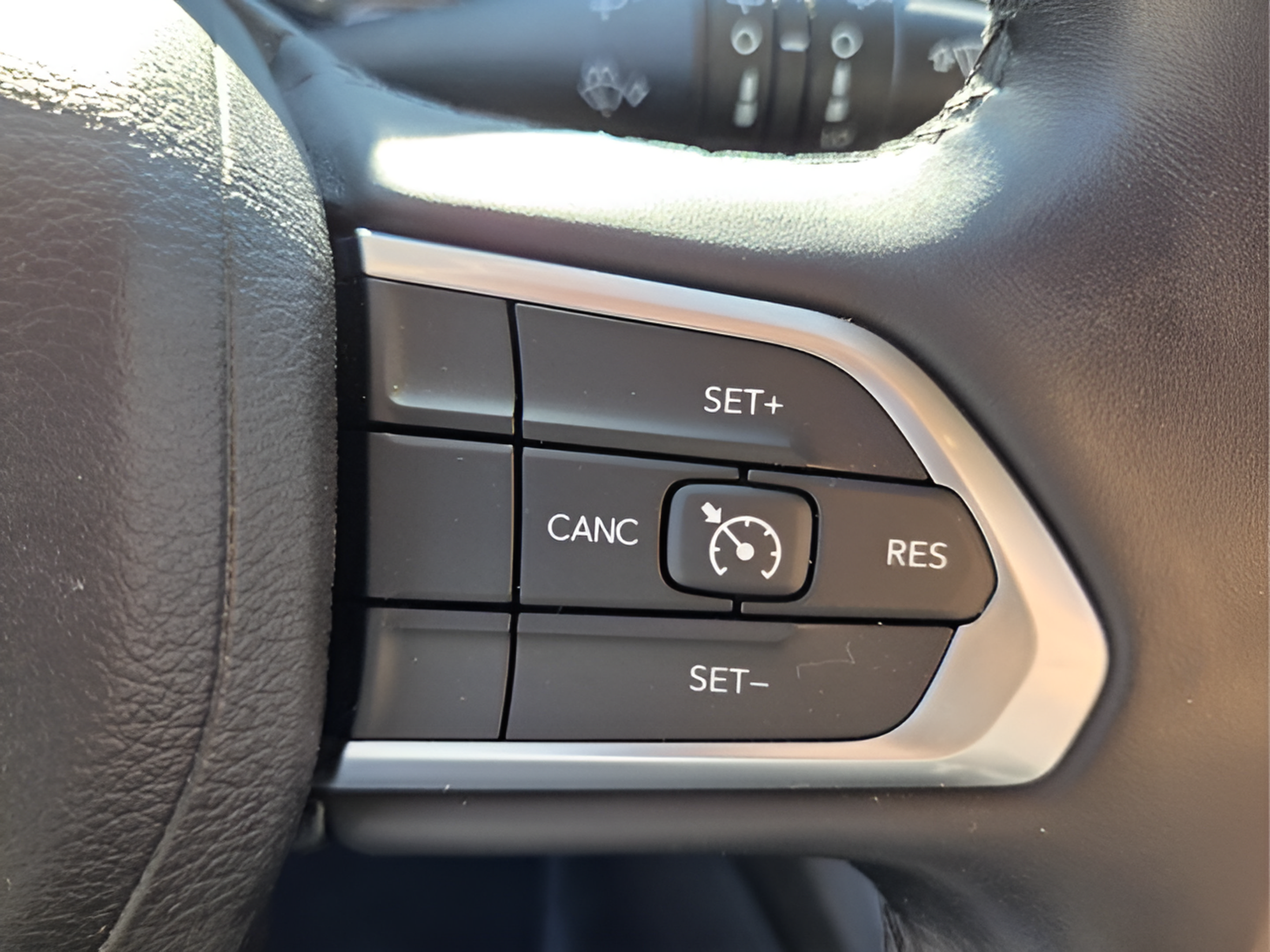 Used 2022 Jeep Compass Latitude AWD/4WD image 24