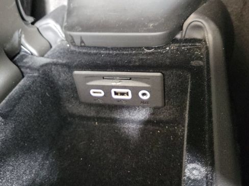 Used 2020 Chevrolet Corvette Stingray Preferred Cpe w/ 2LT Preferred Equipment Group RWD image 21