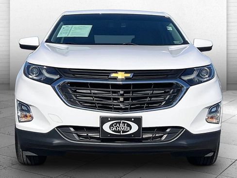 Used 2018 Chevrolet Equinox LT FWD image 2