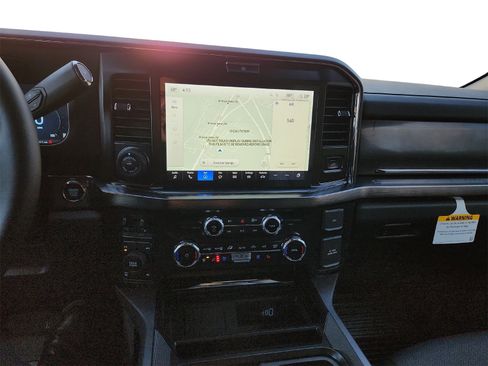 New 2026 Ford F350 Lariat w/ Lariat Premium Package image 17