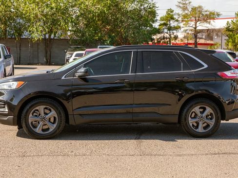 Used 2022 Ford Edge SEL w/ Sport Appearance Package AWD/4WD image 8