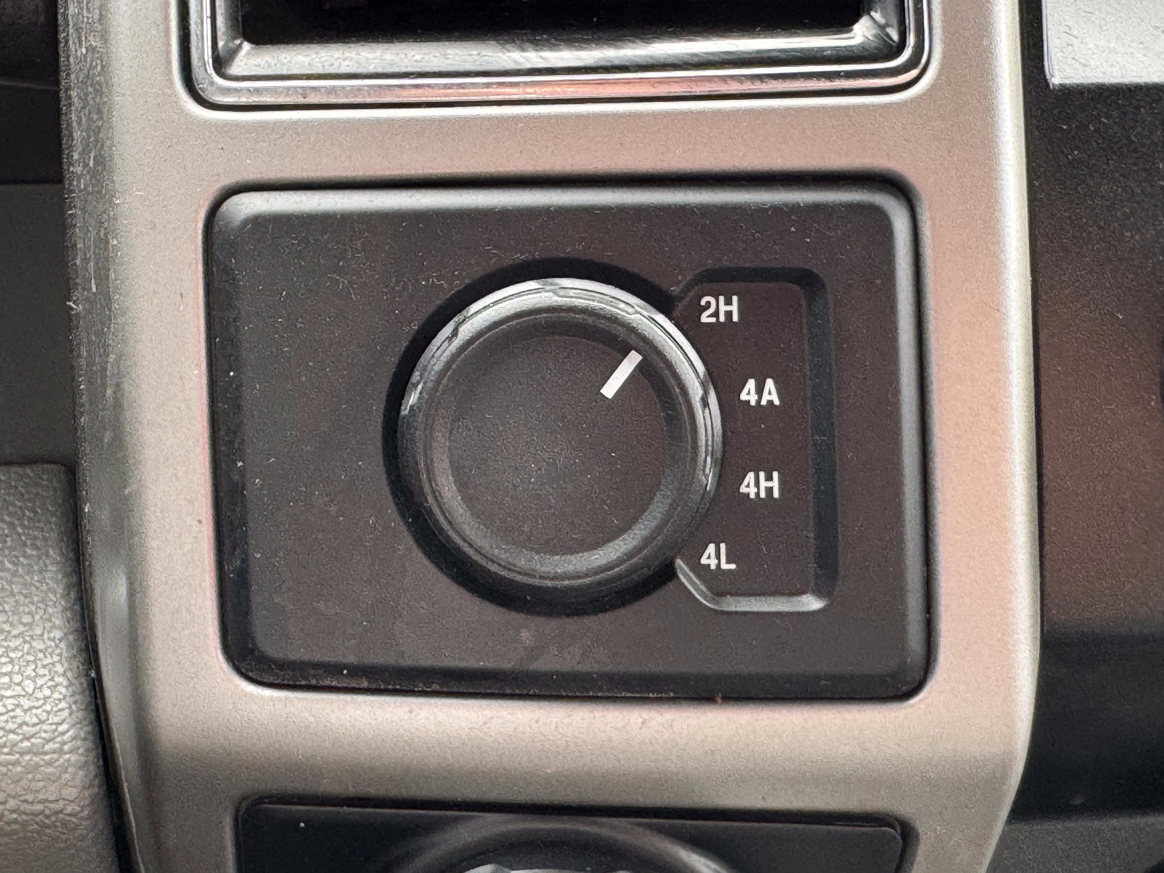 Used 2019 Ford F150 Lariat AWD/4WD image 39