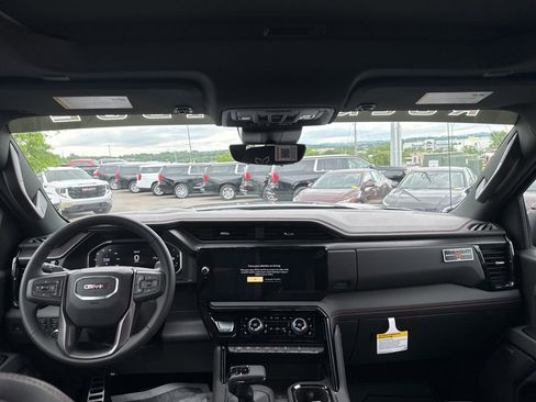 New 2026 GMC Sierra 1500 AT4 w/ AT4 Premium Package AWD/4WD image 25