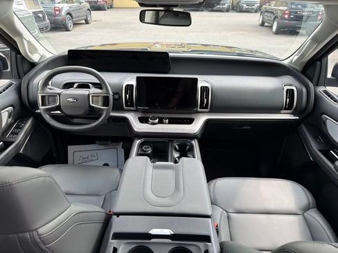 Used 2026 Ford Expedition Max Active AWD/4WD image 42