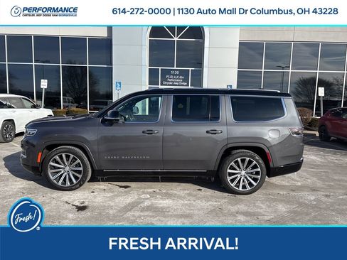 Used 2024 Jeep Grand Wagoneer Series II w/ Convenience Group III image 7