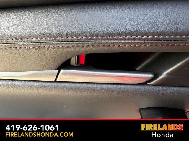 Used 2025 MAZDA MAZDA3 s FWD image 41