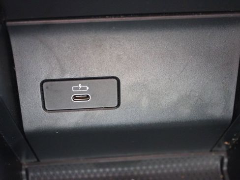 Used 2024 BMW X5 xDrive40i w/ M Sport Package image 49