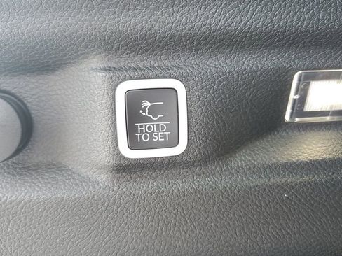 New 2026 Jeep Grand Cherokee L Limited image 10