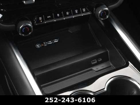 Used 2025 Chevrolet Tahoe Premier image 15