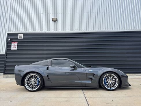 Used 2010 Chevrolet Corvette ZR1 w/ Preferred Equipment Group RWD image 25