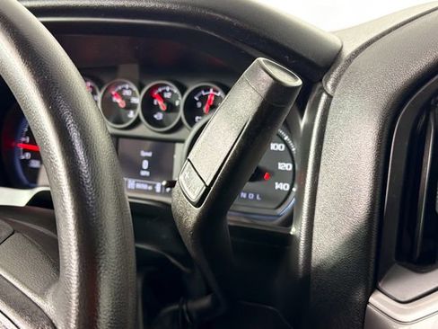 Used 2021 Chevrolet Silverado 1500 Custom AWD/4WD image 16