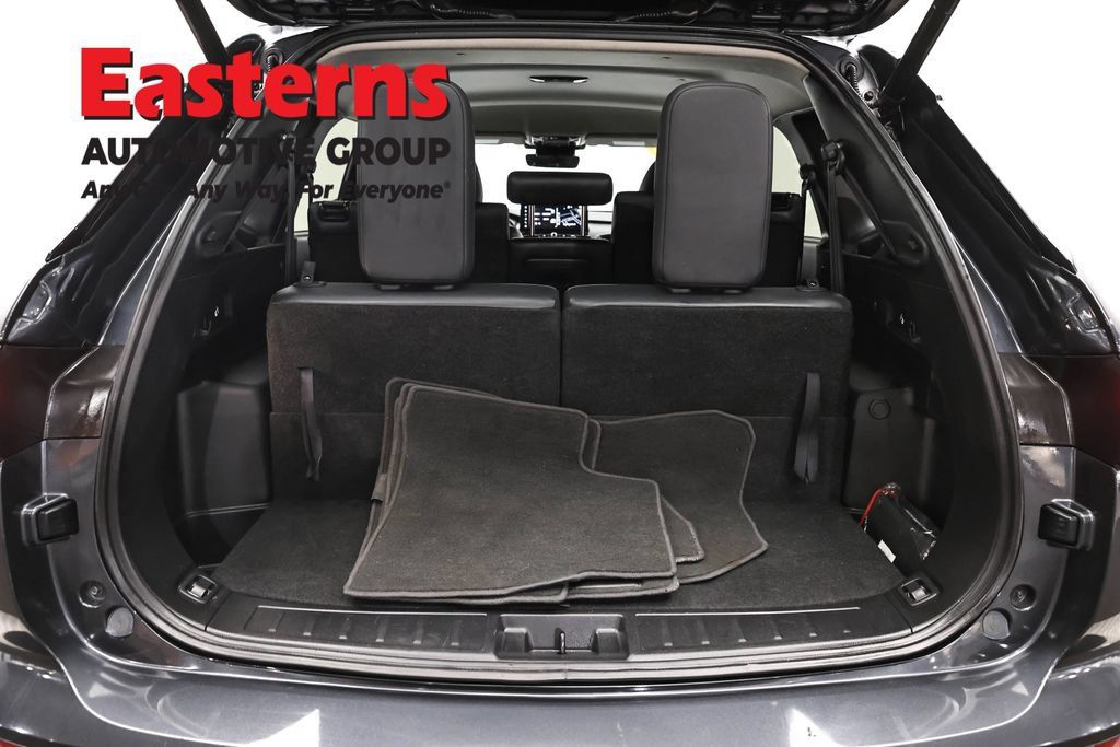 Used 2025 Mitsubishi Outlander SE AWD/4WD image 9