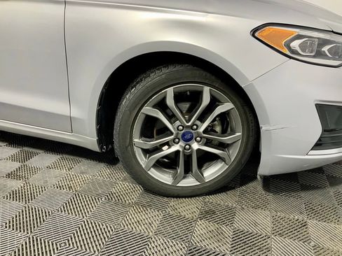 Used 2019 Ford Fusion SEL image 38