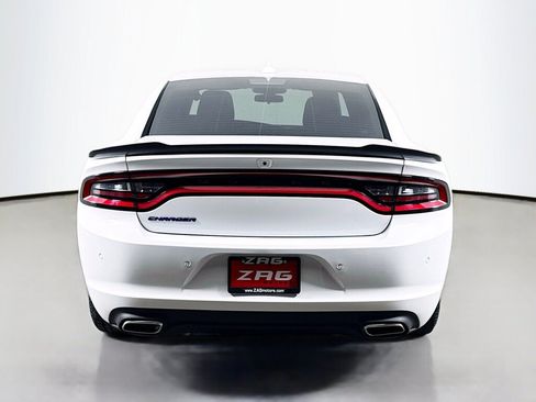 Used 2023 Dodge Charger SXT w/ Blacktop Package RWD image 4