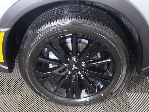 New 2026 Mitsubishi Eclipse Cross LE AWD/4WD image 15