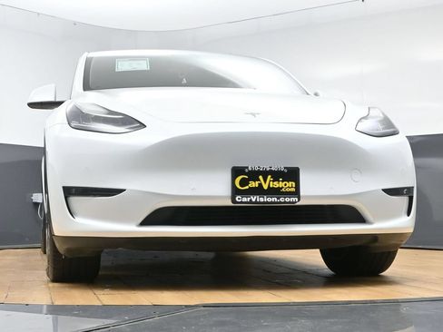 Used 2021 Tesla Model Y Long Range AWD/4WD image 54