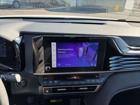 Used 2025 Toyota Camry LE image 21