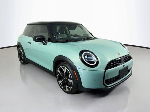 Used 2025 MINI Cooper S FWD image 3