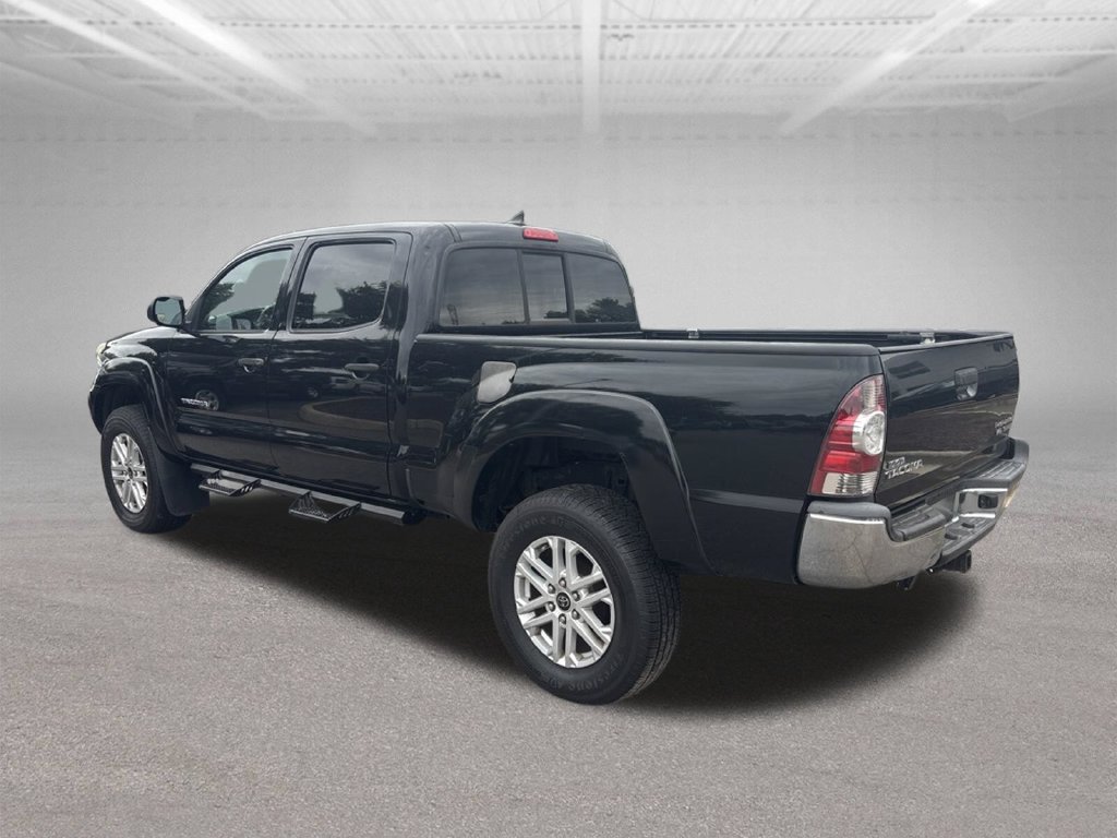 Used 2014 Toyota Tacoma 4x4 Double Cab w/ SR5 Package image 4
