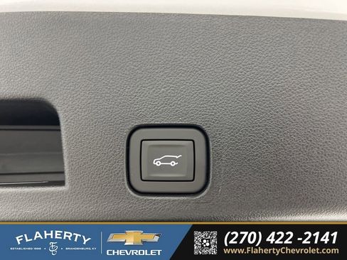 New 2026 Chevrolet Traverse LT FWD image 20