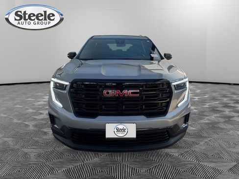 Used 2025 GMC Acadia Elevation w/ Black Edition image 8