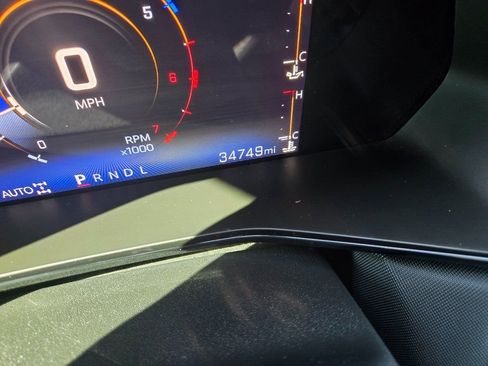 Used 2023 Chevrolet Colorado Z71 w/ Z71 Convenience Package 2 image 11