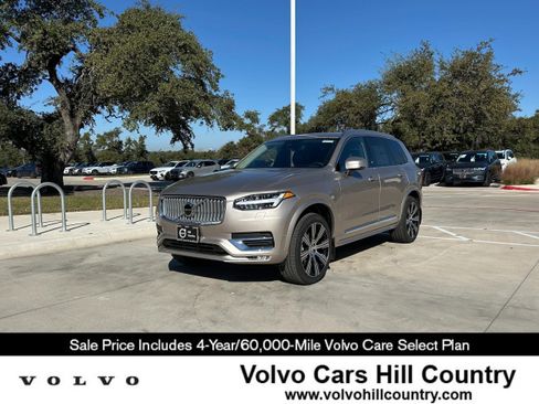 Used 2025 Volvo XC90 B6 Ultra w/ Lounge Package AWD/4WD image 1