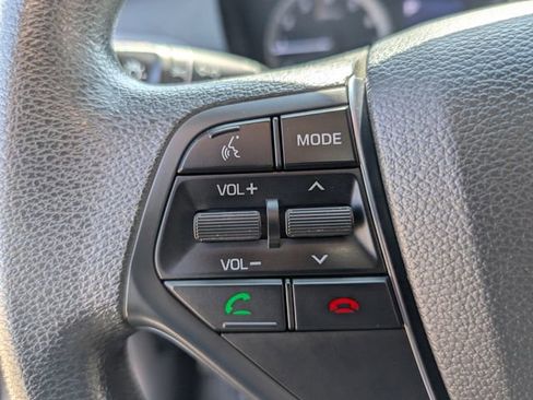 Used 2017 Hyundai Sonata SE FWD image 24