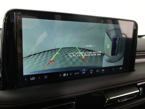 New 2026 Lincoln Aviator AWD w/ Jet Appearance Package image 6