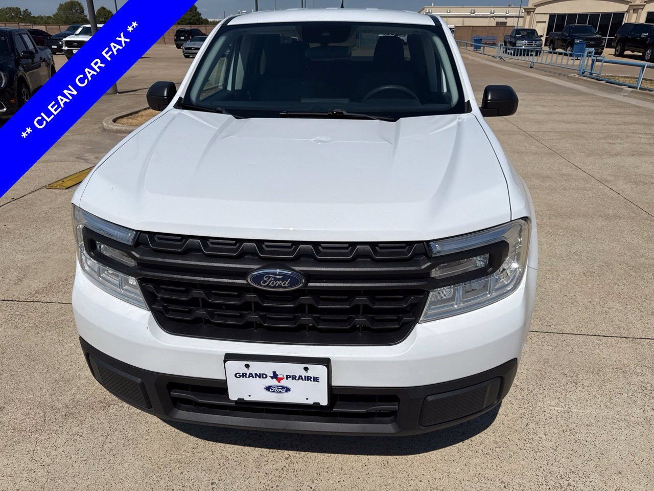 Used 2023 Ford Maverick XL FWD image 2