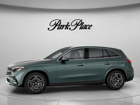 Certified 2026 Mercedes-Benz GLC 300 image 4