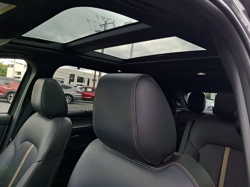 Used 2024 MAZDA CX-90 3.3 Turbo w/ Premium Plus Pkg AWD/4WD image 18