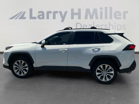 Certified 2021 Toyota RAV4 Limited AWD/4WD image 2