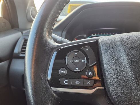 Used 2020 Honda Pilot Touring image 13