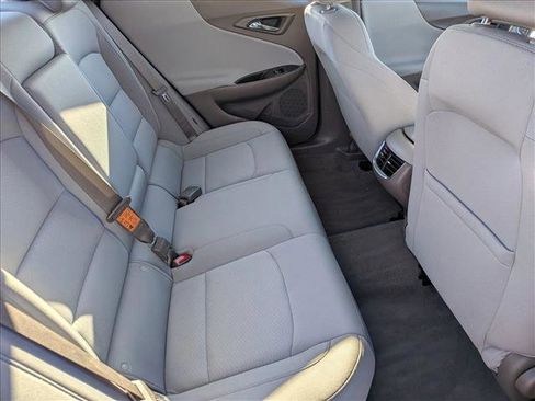 Used 2023 Chevrolet Malibu LT FWD image 16